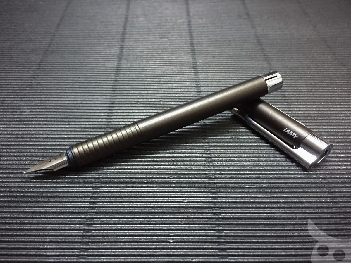 แบบฉบับของความหล่อเข้ม! Lamy Logo Nut Brown Special Edition 2015