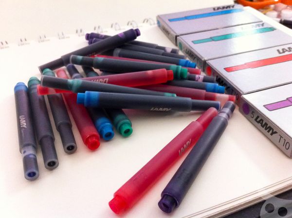 รีวิววว!! หมึก Lamy (Turquoise, Violet, Green, Red) อีกนิดก็สายรุ้งล่ะ!