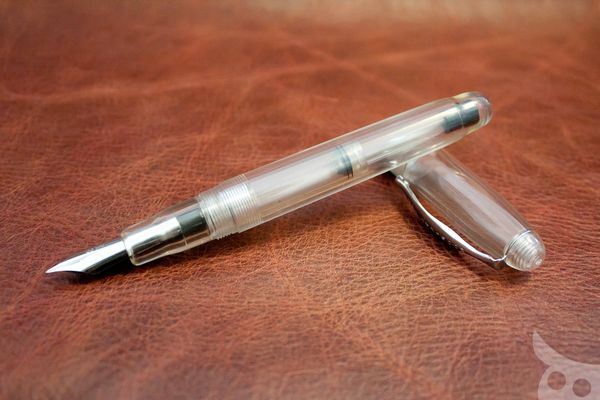 รีวิวปากกาหมึกซึมเส้นพลิ้วไหว Noodler's Ahab Flex Pen