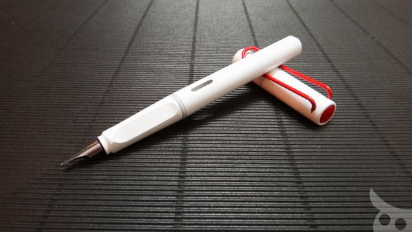 ถึงแล้วฝั่งฝัน! ปากกา Lamy Safari 2010 Japan 30th Anniversary Special Edition