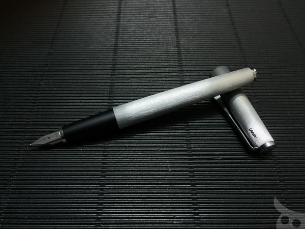 อีกระดับของความหรูหรา! Lamy Studio Brushed Stainless Steel