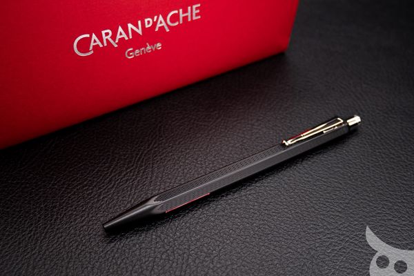 ไปนั่งรถหรูกับพี่มั้ยน้องสาว! Caran d'Ache Ecridor Racing Ballpoint Pen